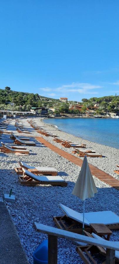 Apartmani Roganovic Luštica Εξωτερικό φωτογραφία