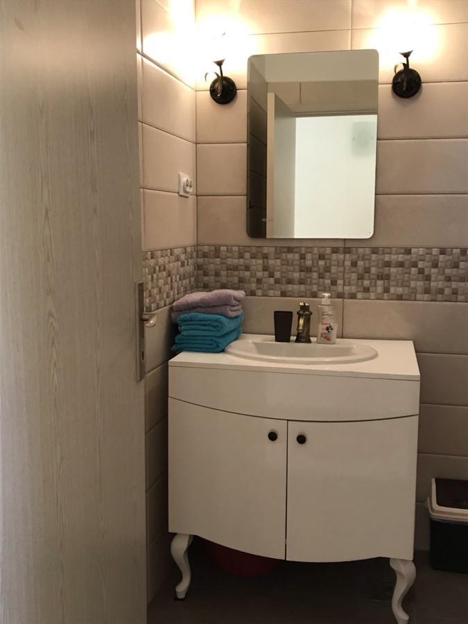 Apartmani Roganovic Luštica Εξωτερικό φωτογραφία